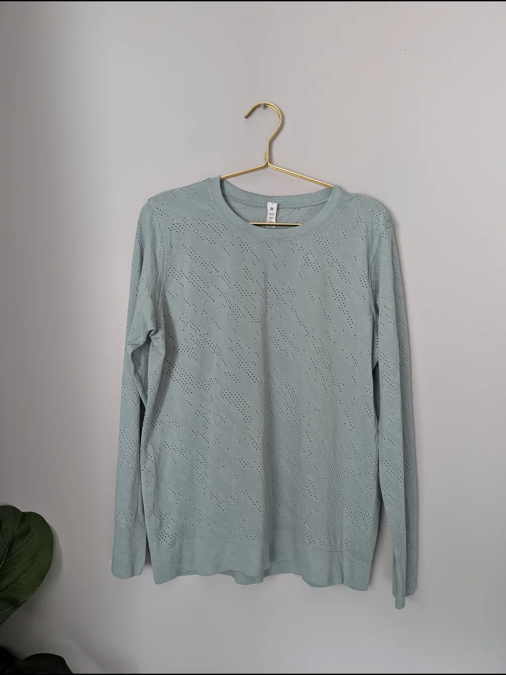 lululemon athletica Sage Green Eyelet Long-Sleeve Tee